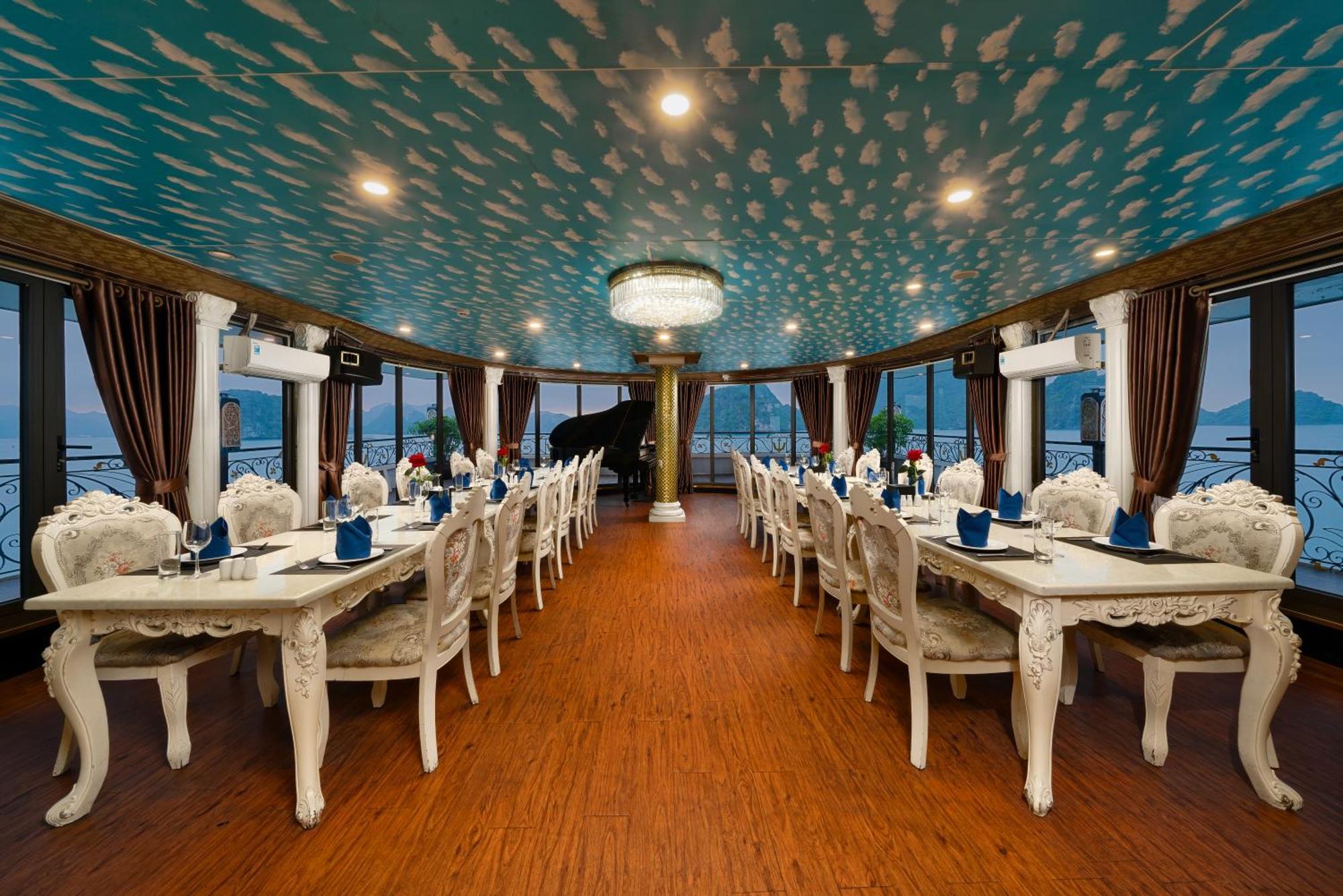 Ha Long Aqua Legend Cruise Hotel Exterior photo